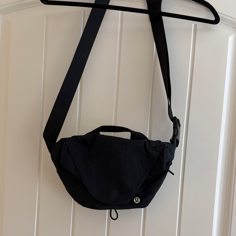 lululemon athletica Black Belt Bag